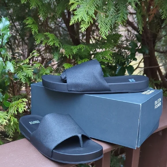 Eileen Fisher “Edge” Black Slide Sandals - Picture 1 of 8